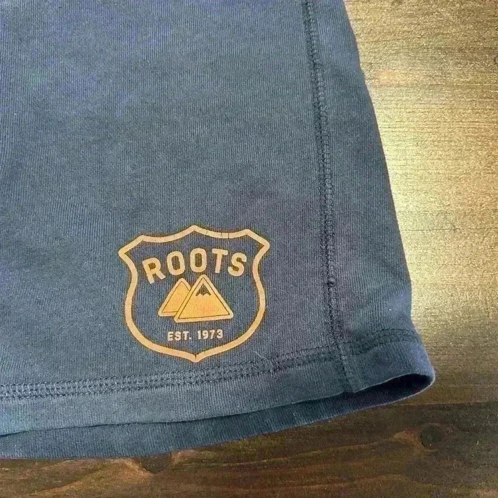 Roots Kids Canada Navy Blue Athletic Shorts Size 7 Cargo Sweatshorts - Picture 4 of 6
